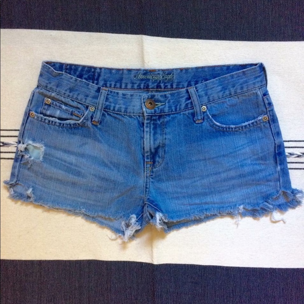 American eagle cut off shorts